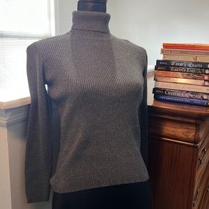 Liz Claiborne glistening grey LIZSPORT petite long sleeve  turtleneck sweater